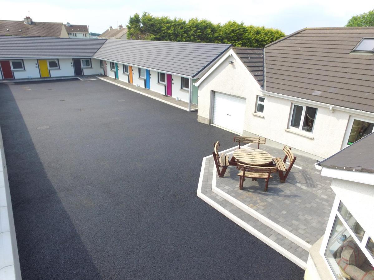 North Coast Motel Portrush Bagian luar foto
