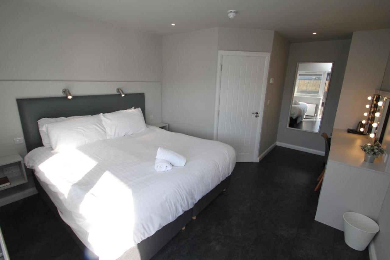 North Coast Motel Portrush Bagian luar foto