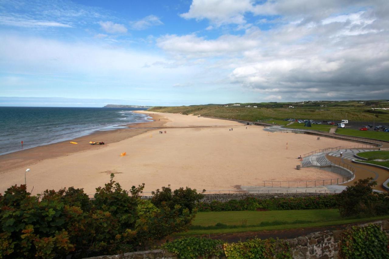 North Coast Motel Portrush Bagian luar foto
